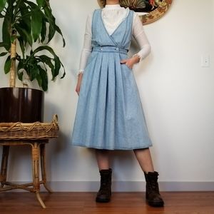 SOLD💫Vintage 90s Denim Pinafore Dress